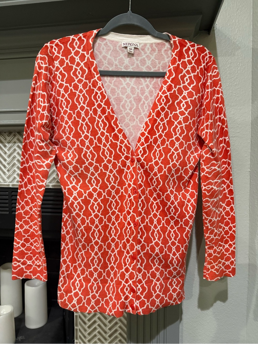 Merona Orange and Cream Geometric V-Neck Lightweight Sweater